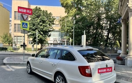 Skoda Superb III рестайлинг, 2012 год, 2 600 000 рублей, 6 фотография