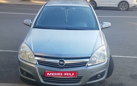 Opel Astra H, 2007 год, 500 000 рублей, 1 фотография