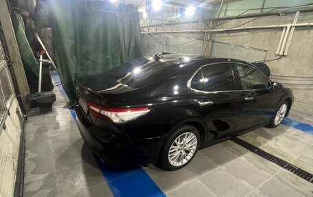 Toyota Camry, 2019 год, 2 550 000 рублей, 5 фотография