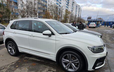 Volkswagen Tiguan II, 2019 год, 3 800 000 рублей, 5 фотография