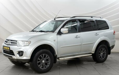 Mitsubishi Pajero Sport II рестайлинг, 2013 год, 2 198 000 рублей, 3 фотография