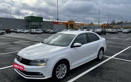 Volkswagen Jetta VI, 2015 год, 1 280 000 рублей, 2 фотография