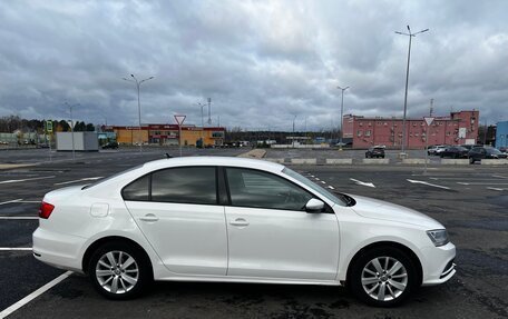 Volkswagen Jetta VI, 2015 год, 1 280 000 рублей, 4 фотография