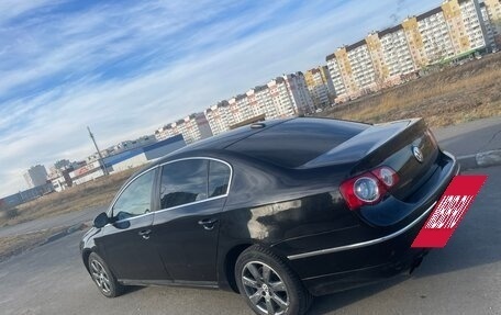 Volkswagen Passat B6, 2005 год, 650 000 рублей, 13 фотография