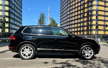 Volkswagen Touareg III, 2011 год, 1 950 000 рублей, 20 фотография