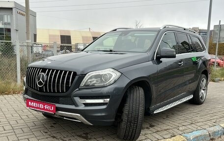 Mercedes-Benz GL-Класс, 2013 год, 2 700 000 рублей, 2 фотография