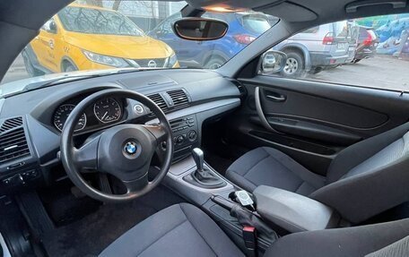 BMW 1 серия, 2011 год, 1 150 000 рублей, 8 фотография