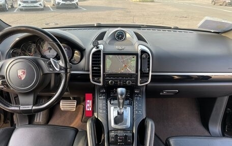 Porsche Cayenne III, 2011 год, 2 100 000 рублей, 17 фотография