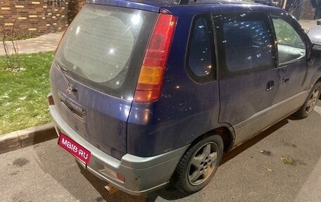 Mitsubishi Space Runner II, 2000 год, 210 000 рублей, 4 фотография