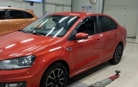 Volkswagen Polo VI (EU Market), 2016 год, 1 010 000 рублей, 1 фотография