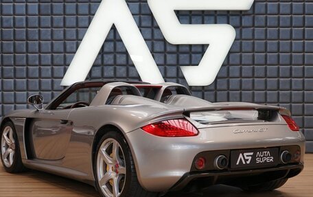 Porsche Carrera GT, 2004 год, 130 000 000 рублей, 4 фотография