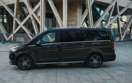 Mercedes-Benz V-Класс, 2024 год, 15 850 000 рублей, 7 фотография