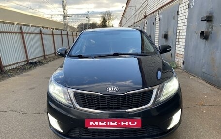 KIA Rio III рестайлинг, 2014 год, 1 100 000 рублей, 2 фотография