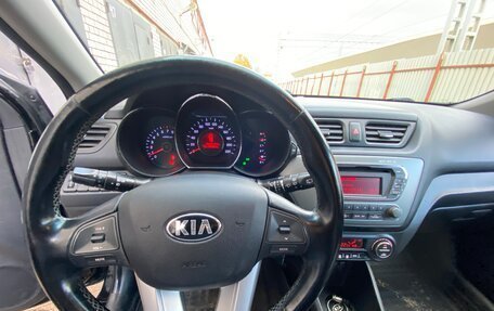 KIA Rio III рестайлинг, 2014 год, 1 100 000 рублей, 10 фотография