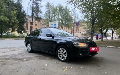 Volkswagen Jetta VI, 2013 год, 1 380 000 рублей, 7 фотография