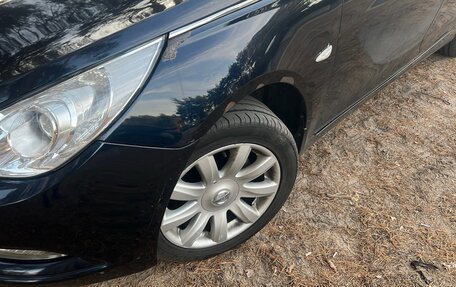 Hyundai Sonata VI, 2010 год, 850 000 рублей, 3 фотография