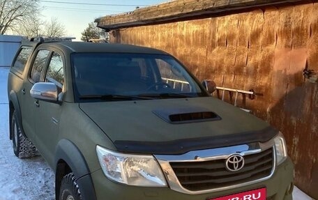 Toyota Hilux VII, 2012 год, 2 420 000 рублей, 2 фотография