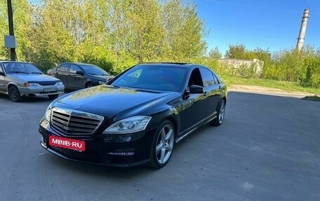 Mercedes-Benz S-Класс, 2007 год, 1 300 000 рублей, 2 фотография