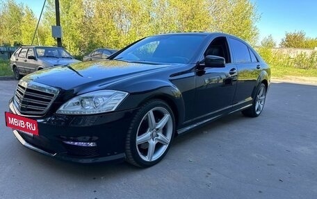 Mercedes-Benz S-Класс, 2007 год, 1 300 000 рублей, 3 фотография