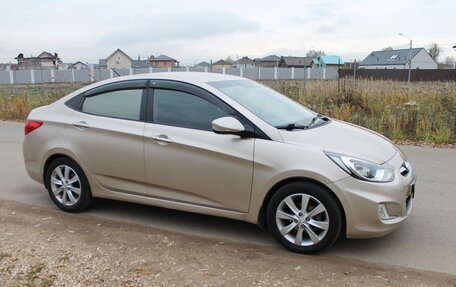 Hyundai Solaris II рестайлинг, 2011 год, 890 000 рублей, 3 фотография