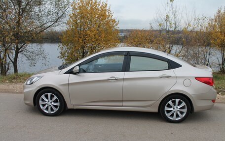 Hyundai Solaris II рестайлинг, 2011 год, 890 000 рублей, 7 фотография