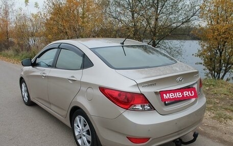 Hyundai Solaris II рестайлинг, 2011 год, 890 000 рублей, 6 фотография