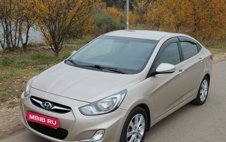 Hyundai Solaris II рестайлинг, 2011 год, 890 000 рублей, 9 фотография