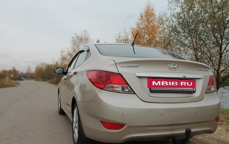 Hyundai Solaris II рестайлинг, 2011 год, 890 000 рублей, 8 фотография