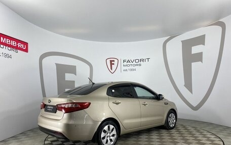 KIA Rio III рестайлинг, 2015 год, 1 049 000 рублей, 6 фотография