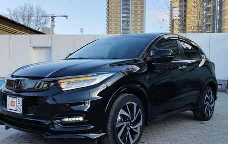 Honda Vezel, 2019 год, 2 470 000 рублей, 2 фотография