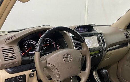 Toyota Land Cruiser Prado 120 рестайлинг, 2008 год, 2 850 000 рублей, 12 фотография