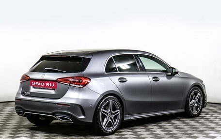 Mercedes-Benz A-Класс, 2019 год, 2 798 000 рублей, 5 фотография