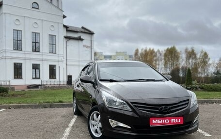 Hyundai Solaris II рестайлинг, 2014 год, 895 000 рублей, 1 фотография