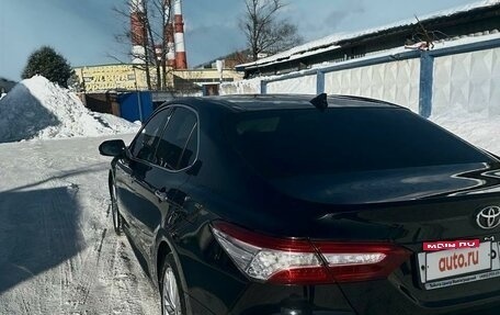 Toyota Camry, 2019 год, 3 350 000 рублей, 5 фотография