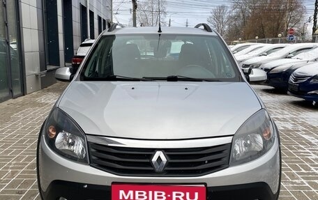 Renault Sandero I, 2012 год, 799 000 рублей, 2 фотография