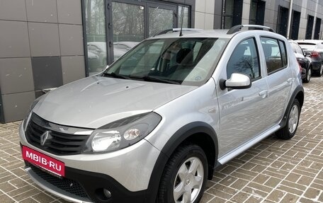 Renault Sandero I, 2012 год, 799 000 рублей, 3 фотография