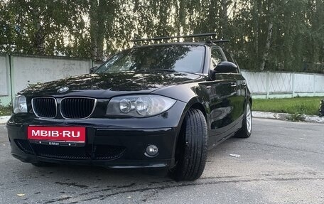 BMW 1 серия, 2008 год, 720 000 рублей, 1 фотография