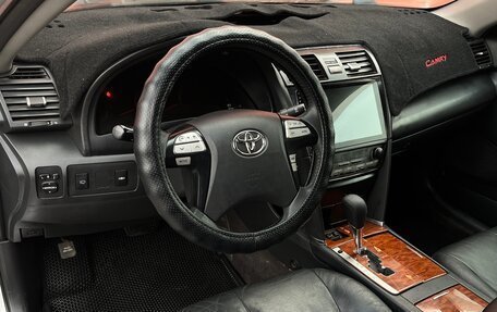 Toyota Camry, 2008 год, 1 150 000 рублей, 16 фотография