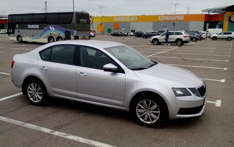 Skoda Octavia, 2017 год, 1 750 000 рублей, 3 фотография