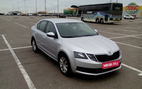 Skoda Octavia, 2017 год, 1 750 000 рублей, 2 фотография