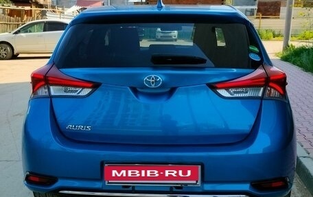 Toyota Auris II, 2015 год, 1 300 000 рублей, 4 фотография