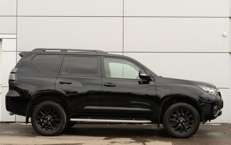 Toyota Land Cruiser Prado 150 рестайлинг 2, 2021 год, 6 499 000 рублей, 5 фотография