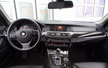 BMW 5 серия, 2012 год, 2 400 000 рублей, 12 фотография