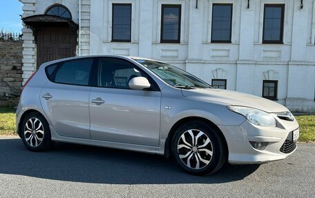 Hyundai i30 I, 2011 год, 850 000 рублей, 8 фотография