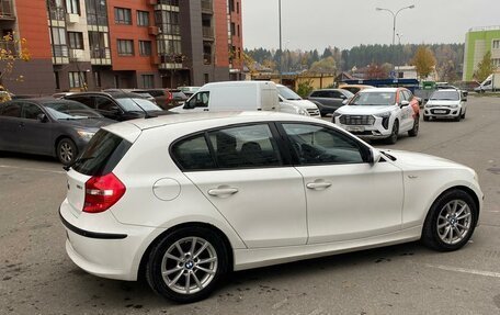 BMW 1 серия, 2009 год, 1 050 000 рублей, 6 фотография