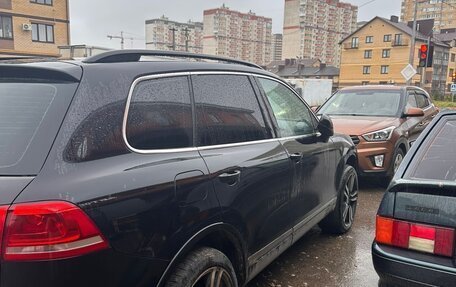 Volkswagen Touareg III, 2012 год, 2 100 000 рублей, 2 фотография