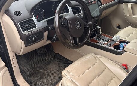 Volkswagen Touareg III, 2012 год, 2 100 000 рублей, 4 фотография