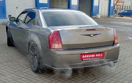 Chrysler 300C II, 2006 год, 1 450 000 рублей, 2 фотография