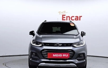 Chevrolet Trax, 2021 год, 1 310 083 рублей, 3 фотография