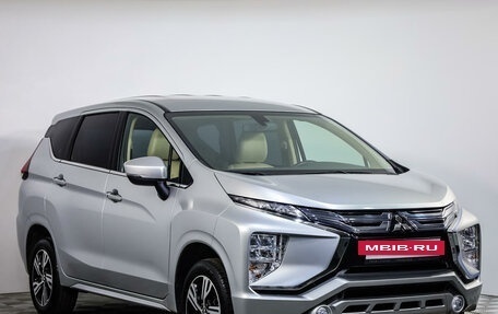 Mitsubishi Xpander, 2021 год, 2 389 000 рублей, 3 фотография